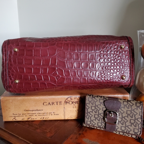 Large DKNY red croc satchel - Picture 4 of 13
